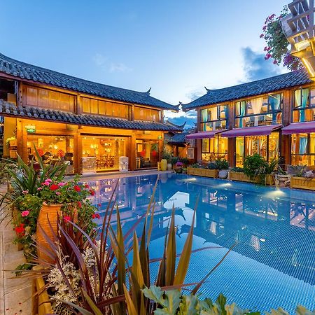 Lijiang Shuhe Yuefeng Resort Hotel מראה חיצוני תמונה