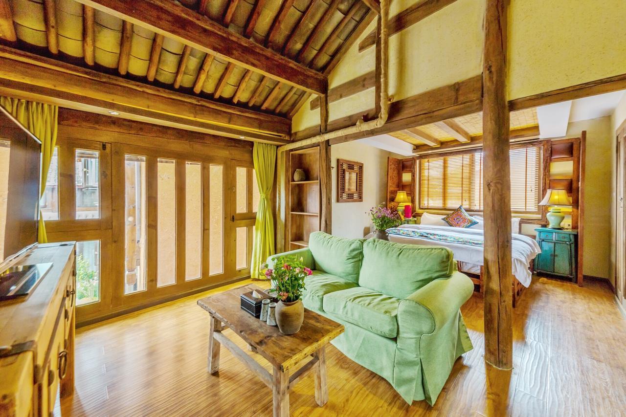 Lijiang Shuhe Yuefeng Resort Hotel מראה חיצוני תמונה