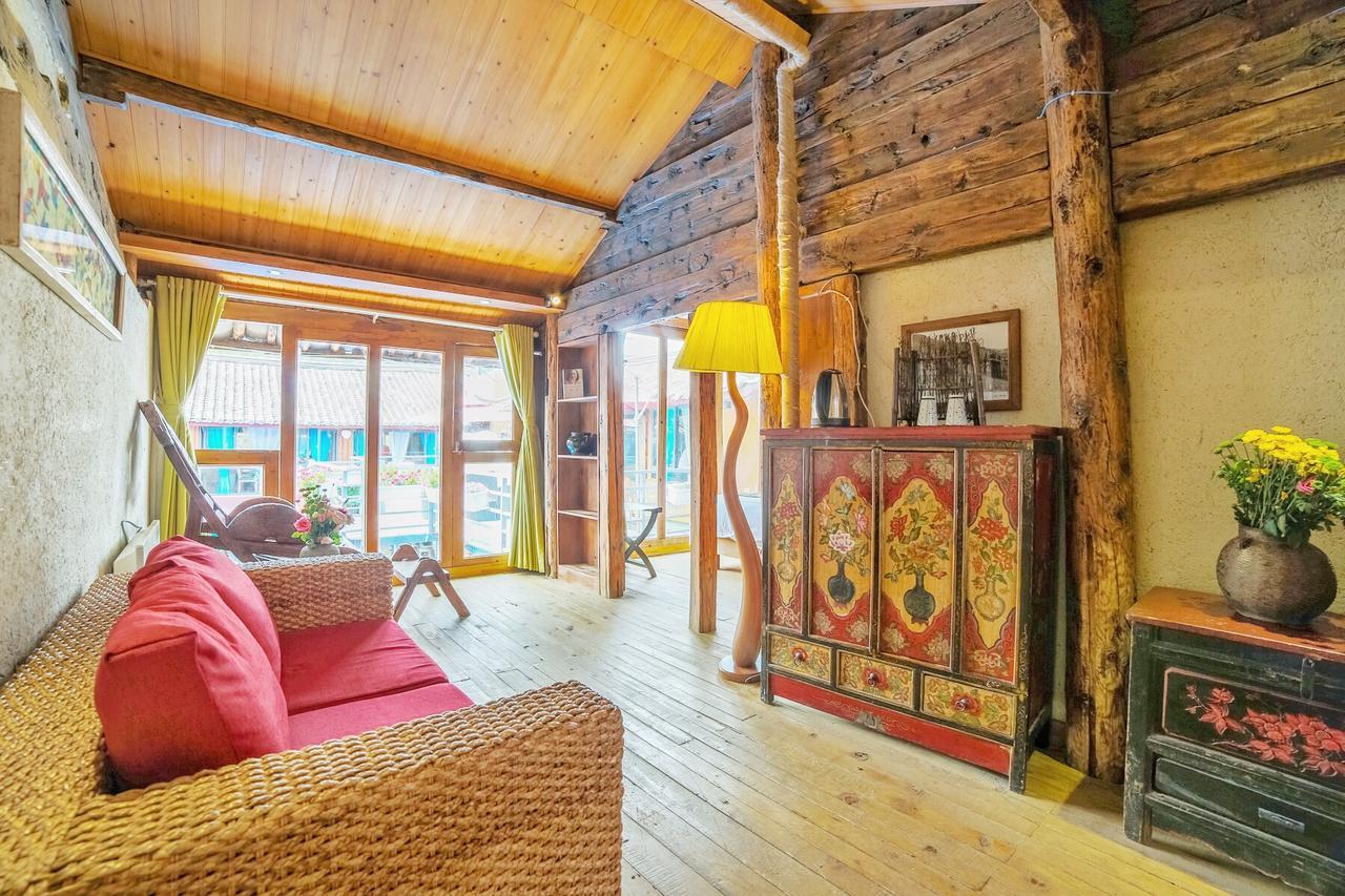 Lijiang Shuhe Yuefeng Resort Hotel מראה חיצוני תמונה
