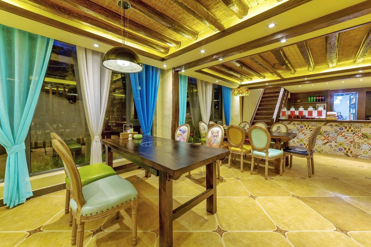 Lijiang Shuhe Yuefeng Resort Hotel מראה חיצוני תמונה