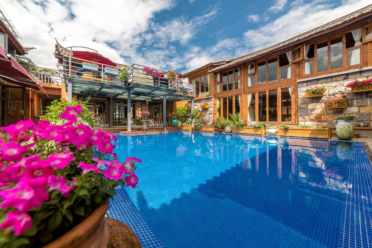 Lijiang Shuhe Yuefeng Resort Hotel מראה חיצוני תמונה