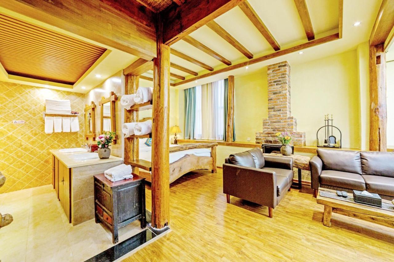 Lijiang Shuhe Yuefeng Resort Hotel מראה חיצוני תמונה
