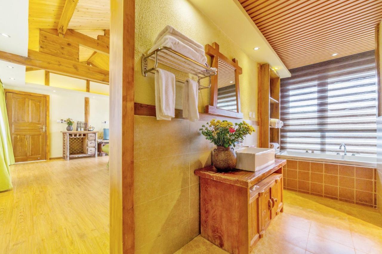 Lijiang Shuhe Yuefeng Resort Hotel מראה חיצוני תמונה