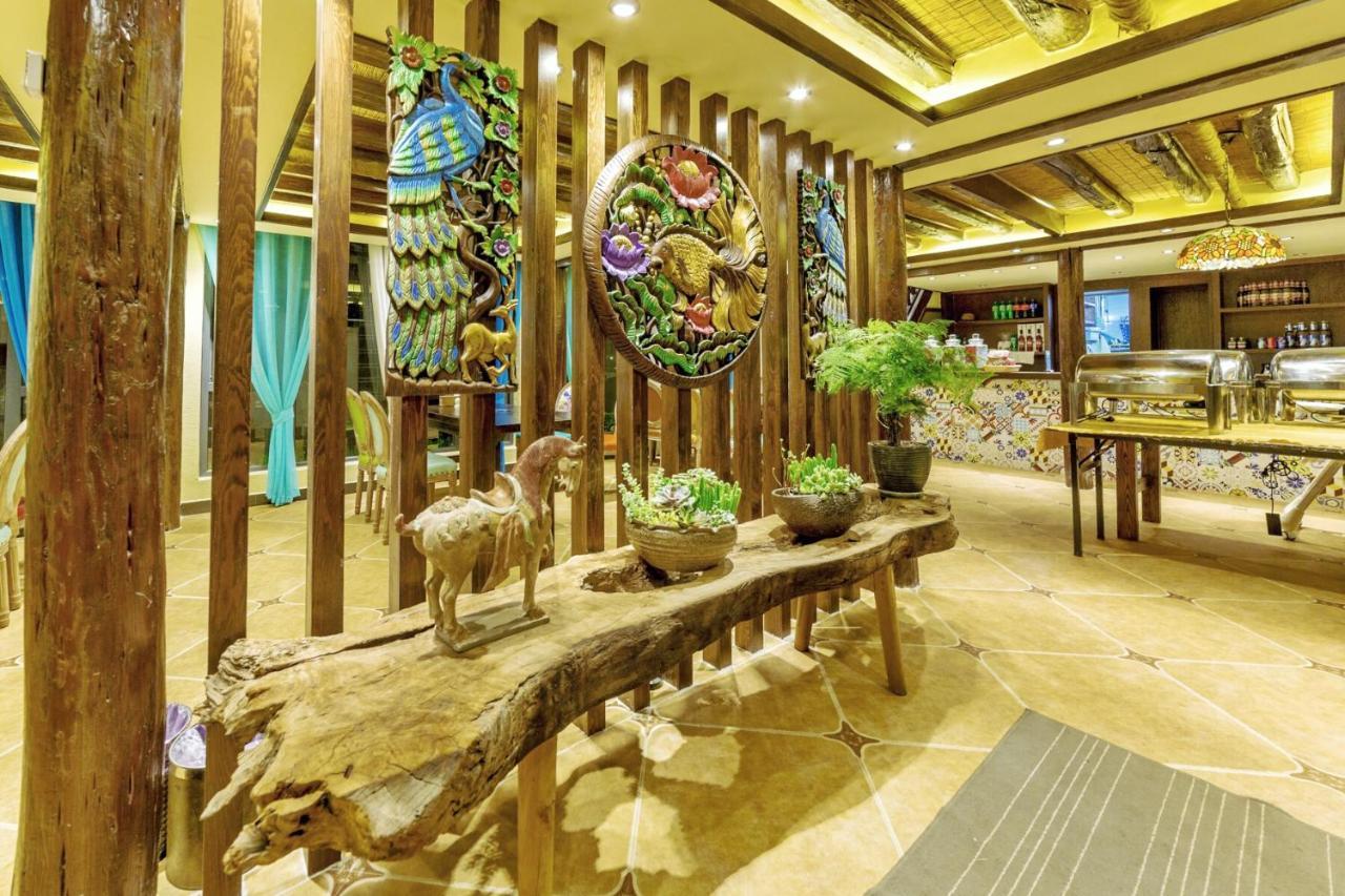 Lijiang Shuhe Yuefeng Resort Hotel מראה חיצוני תמונה